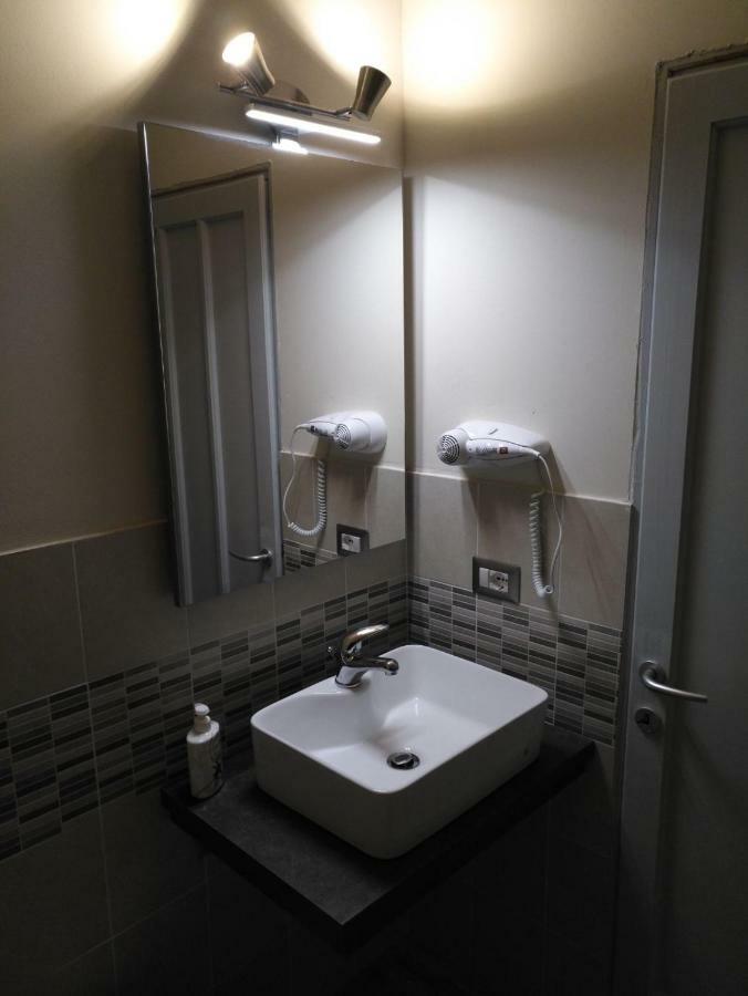 Hôtel Sogni D'Arte à Romagnano Sesia Extérieur photo