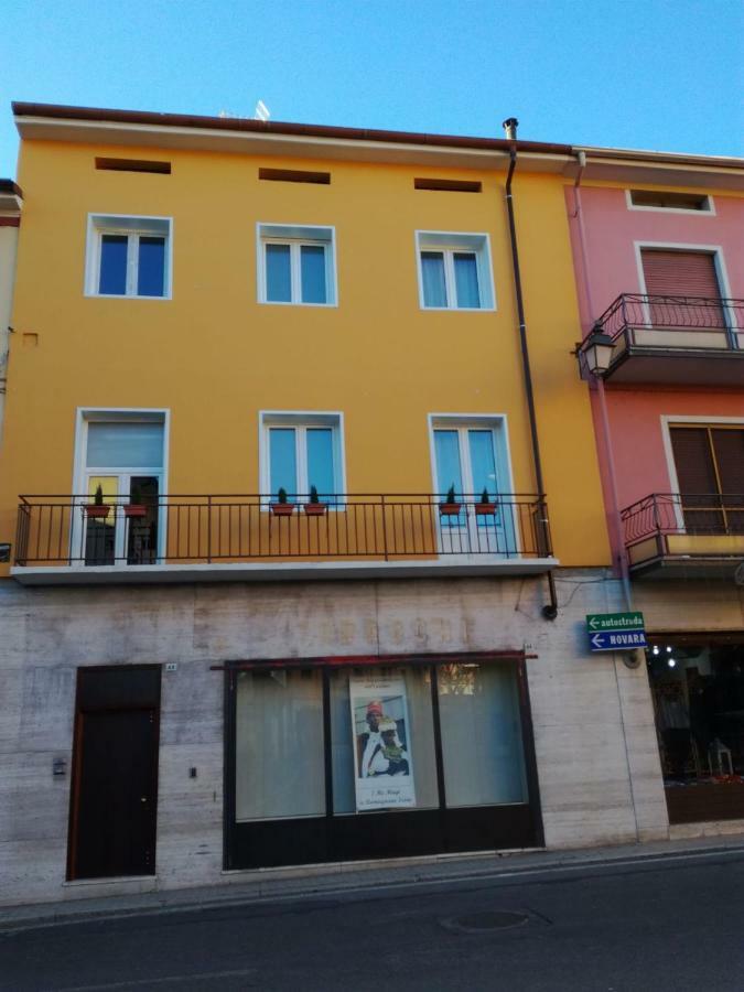 Hôtel Sogni D'Arte à Romagnano Sesia Extérieur photo
