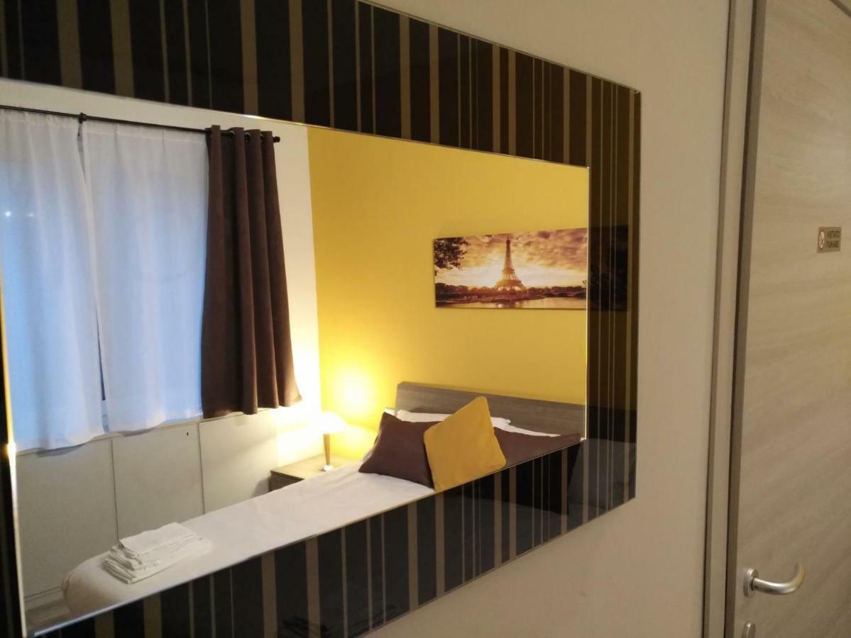 Hôtel Sogni D'Arte à Romagnano Sesia Extérieur photo